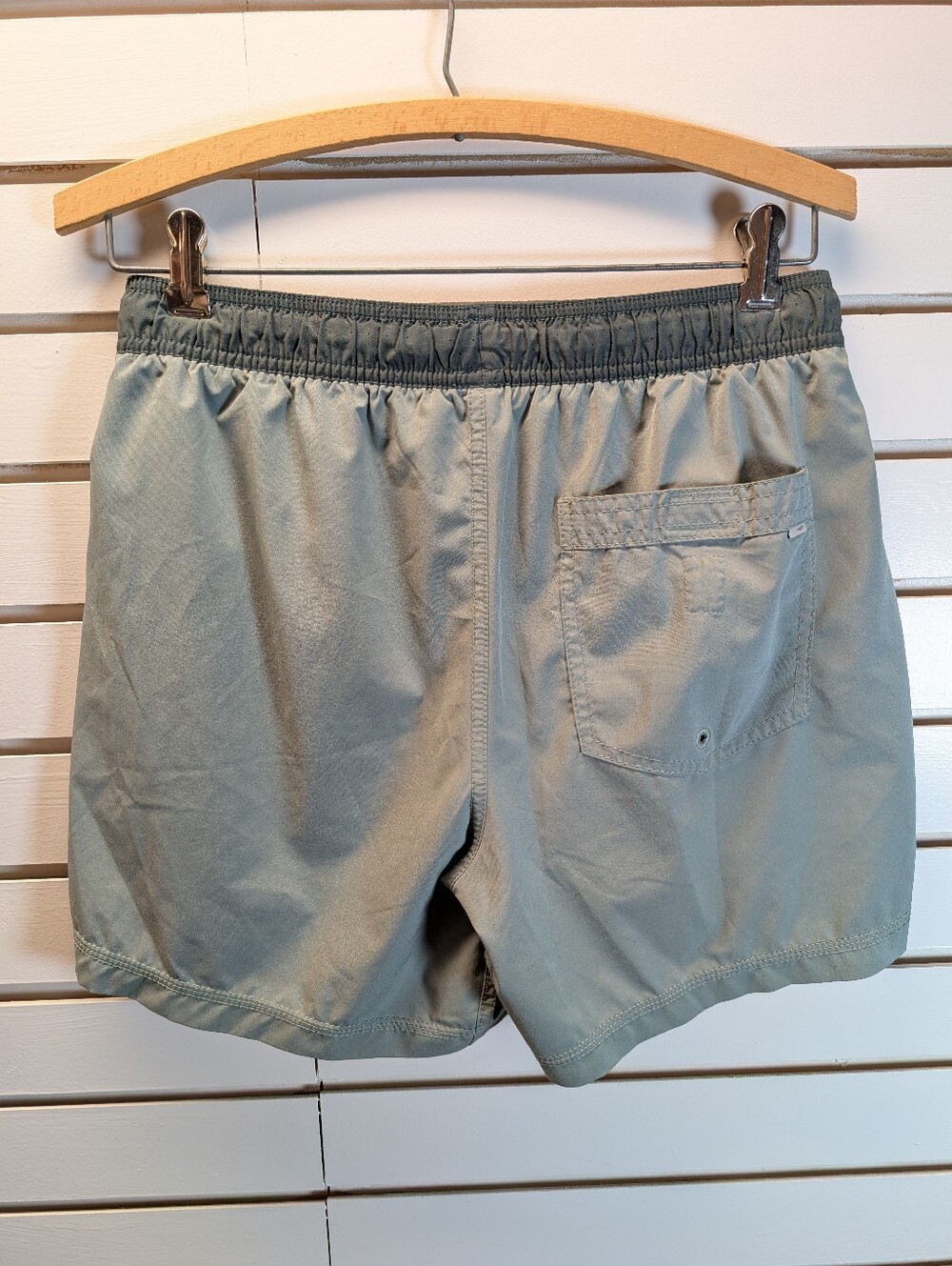 Vuori Kore Lined Athletic Shorts 5” Inseam Mens Size S Green/Black Performance - Picture 5 of 11